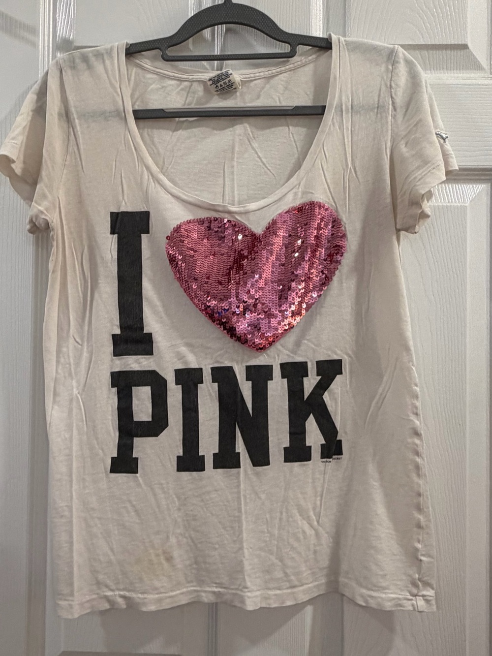 PINK Victoria's Secret Girls Cream T-Shirt with Navy Logo Tag